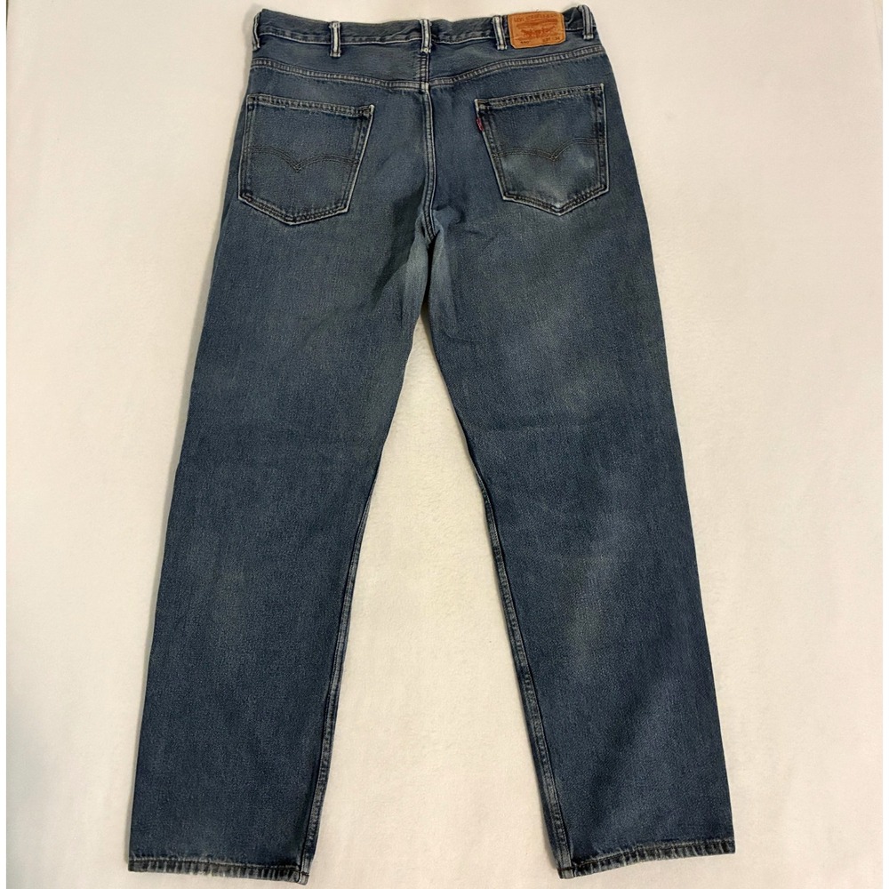 Levis 550 Jeans Mens 38x34 (Fits 38x33) Relaxed Fit Medium Wash Denim Pants